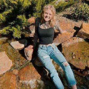 Meet your Posher, Taylor